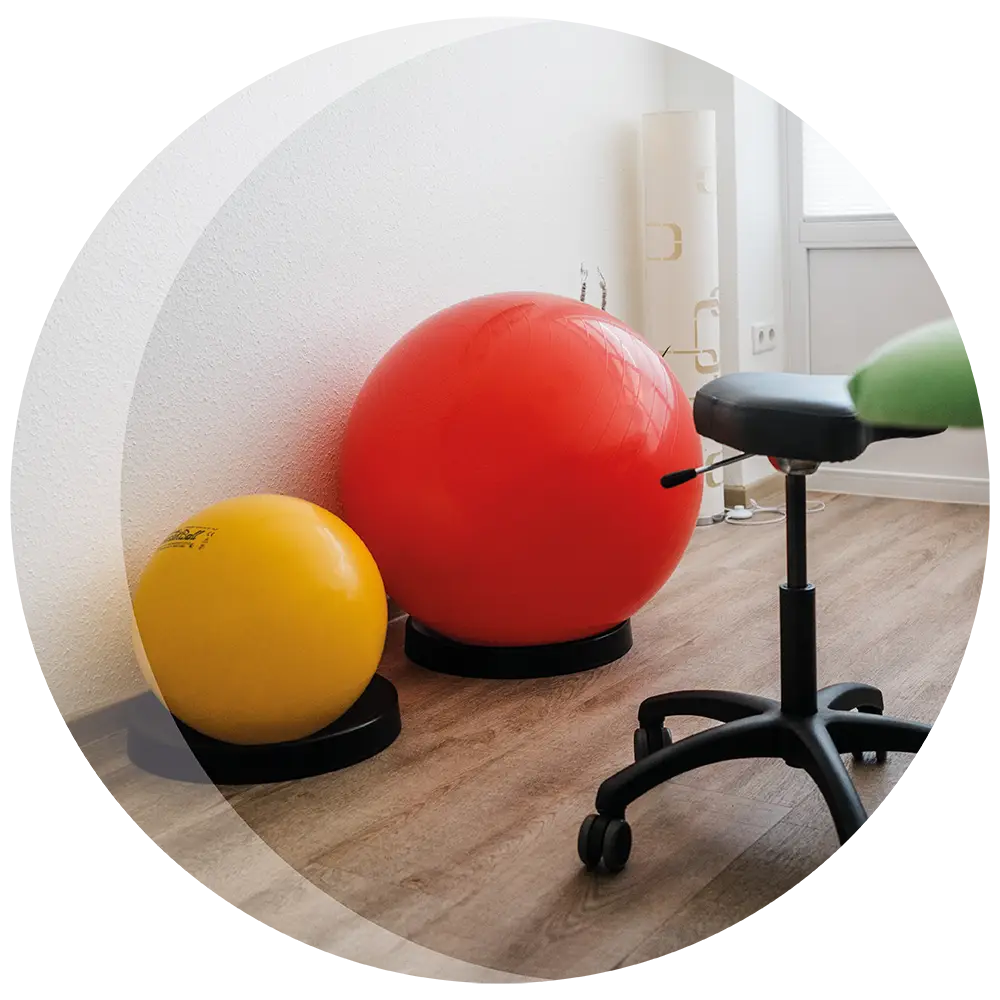 Detailfotos von Gymnastikbällen in der Praxis für Kinderphysiotherapie (Die Bobaththerapie)